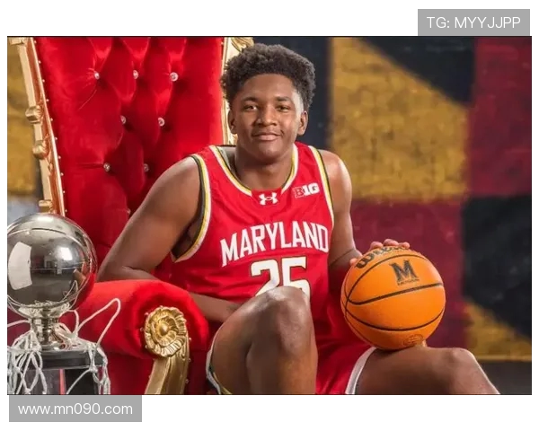 鹈鹕主帅盛赞奎因与费尔斯沉稳冷静好胜心强展现球队坚韧精神 鹈鹕主帅盛赞奎因与费尔斯沉稳冷静好胜心强展现球队坚韧精神